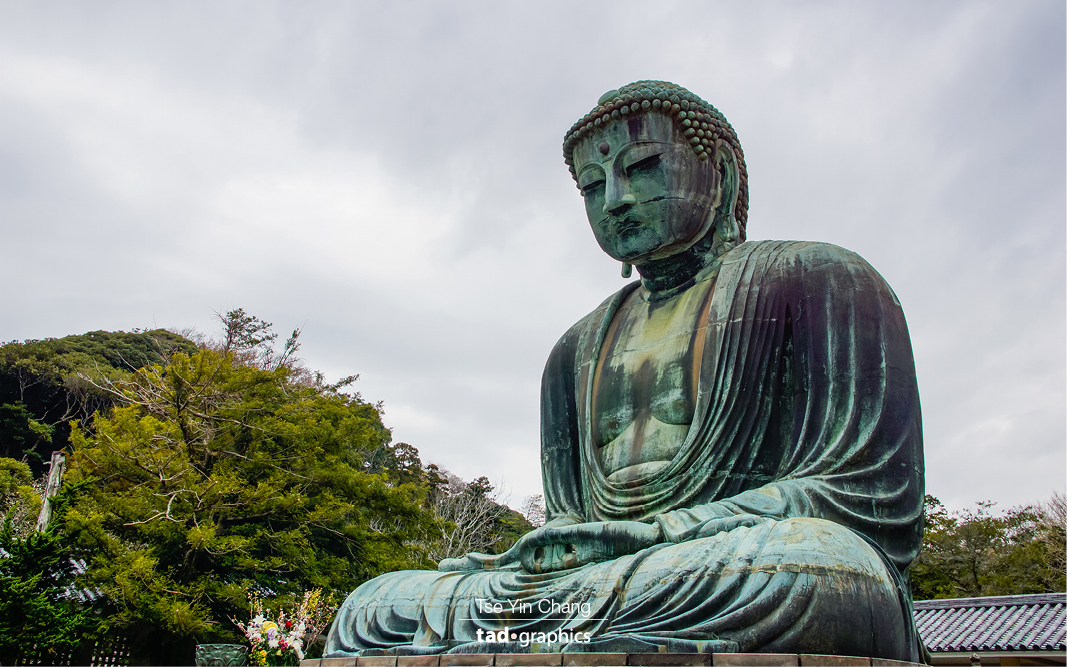 Kotoku-in temple is home to the giant bronze Buddha