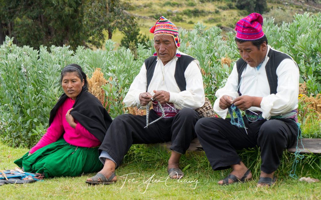 Taquileño knitting men, a tradition practiced since the time of the Incas